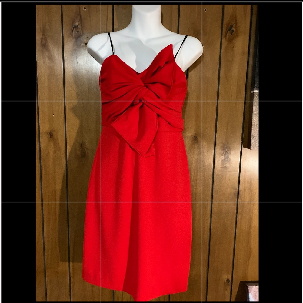 B. Darlin Red Strapless Dress. Jr Sz: 9/10